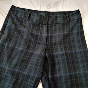 Ann Taylor Factory green & blue plaid straight leg trouser pants. Size 12 curvy